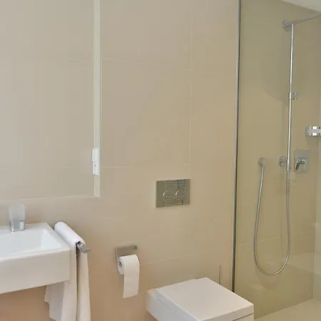 Διαμέρισμα Kolonada Luxury 3 Bedroom Manes