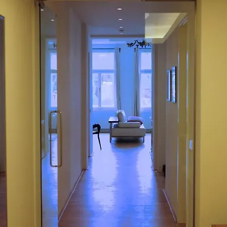 Διαμέρισμα Kolonada Luxury 3 Bedroom Manes *