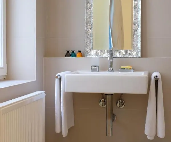 Kolonada Luxury 3 Bedroom Manes Appartement Mariënbad