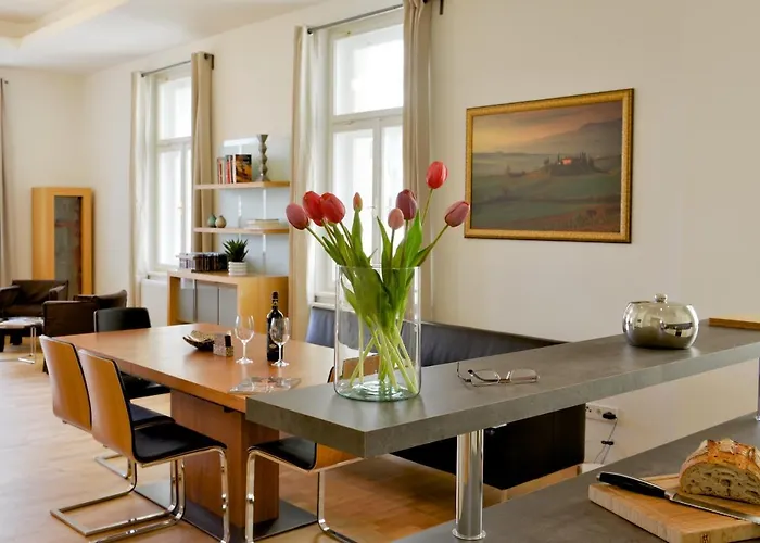 Kolonada Luxury 3 Bedroom Manes Appartement *