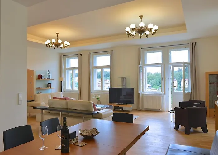 Kolonada Luxury 3 Bedroom Manes *