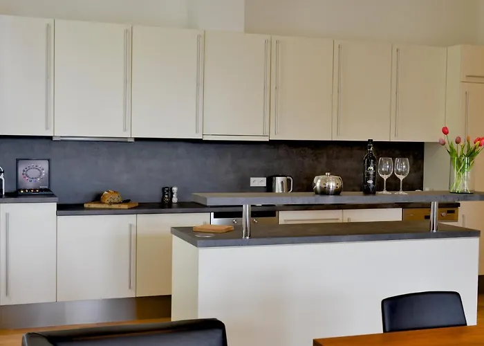 Kolonada Luxury 3 Bedroom Manes