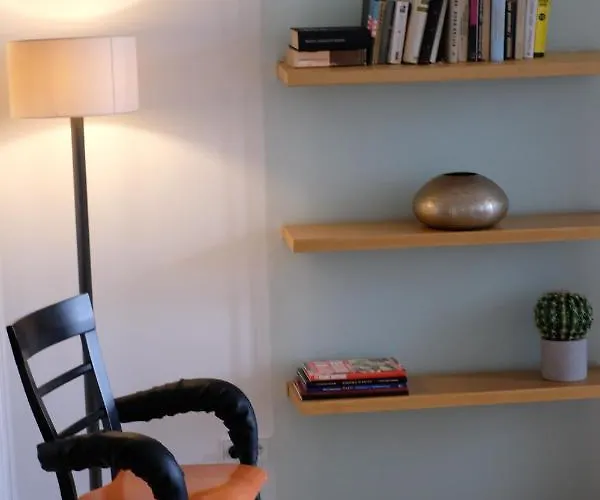 아파트 Kolonada Luxury 3 Bedroom Manes *