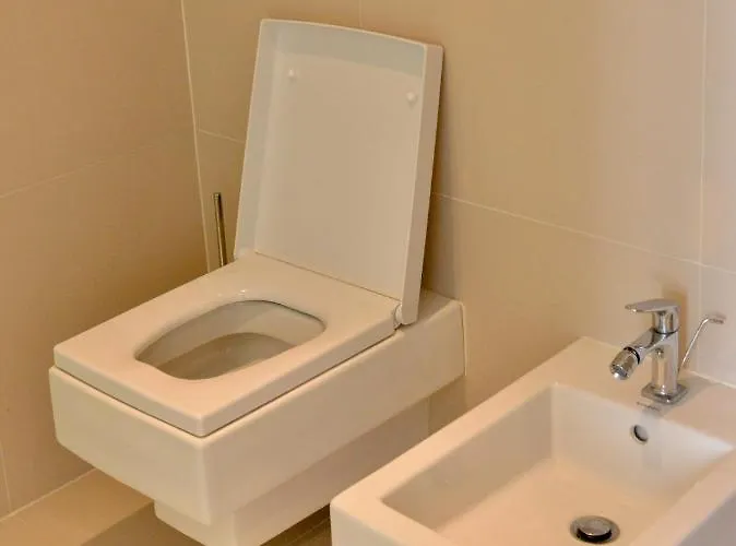 Kolonada Luxury 3 Bedroom Manes 아파트